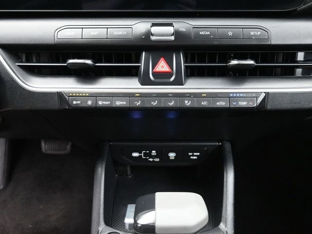 Used 2025 Kia K4 LXS image 9