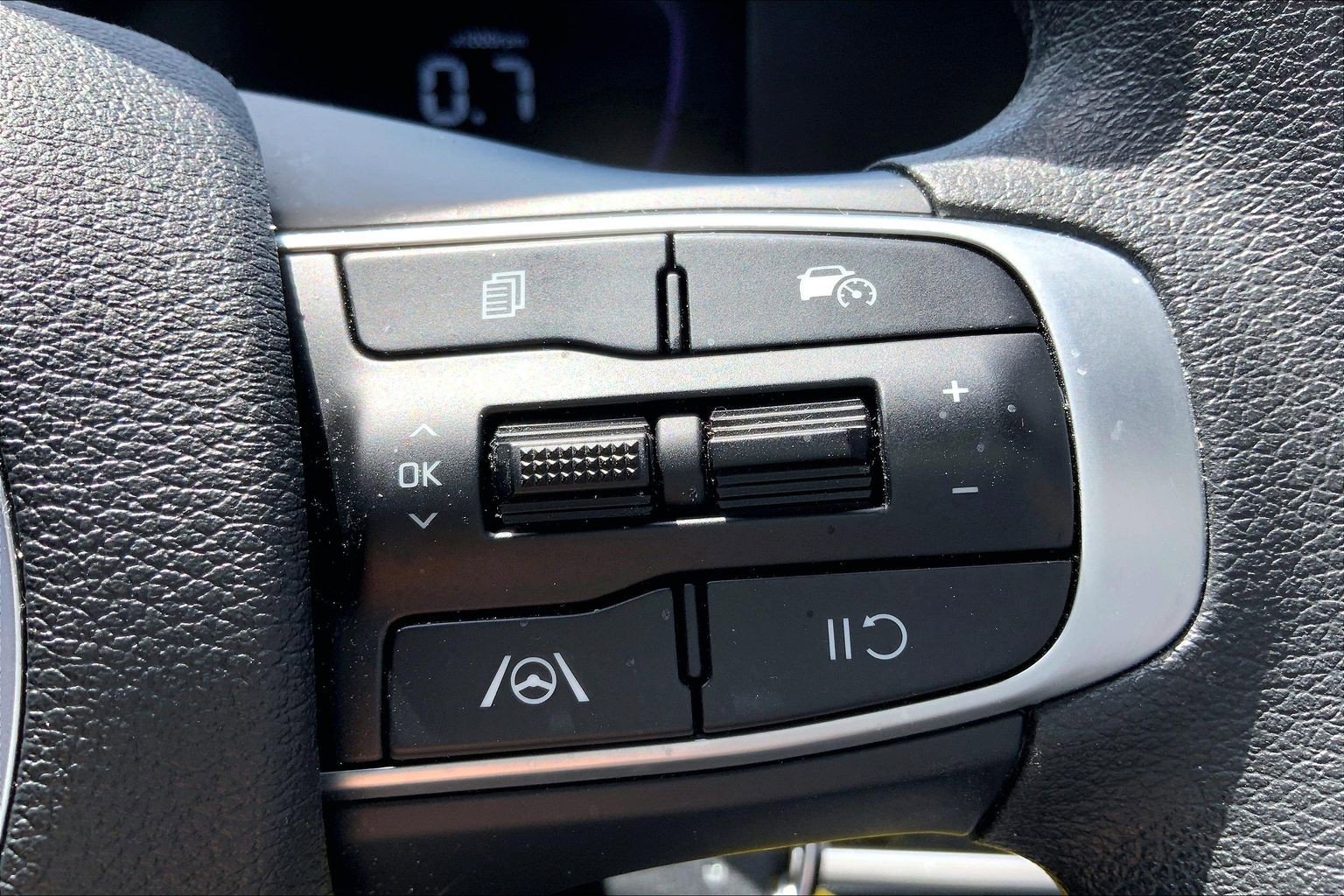 Used 2023 Kia Sportage LX AWD/4WD image 21