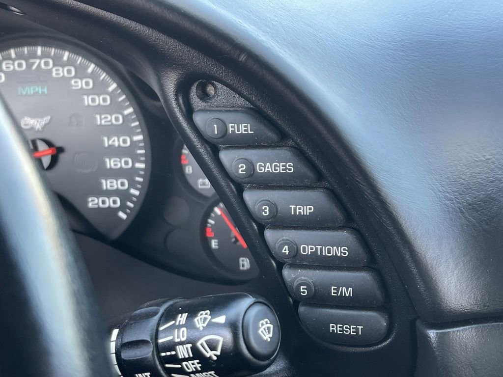 Used 2003 Chevrolet Corvette Convertible w/ Preferred Equipment Group1 image 23