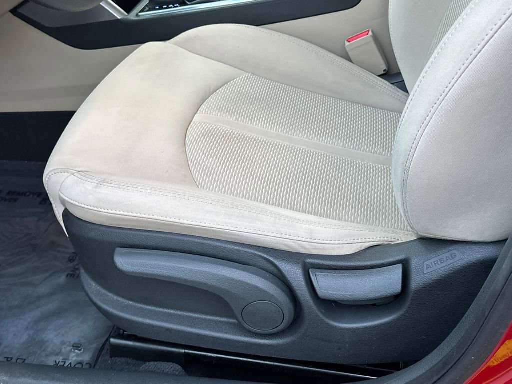 Used 2017 Hyundai Sonata SE FWD image 17