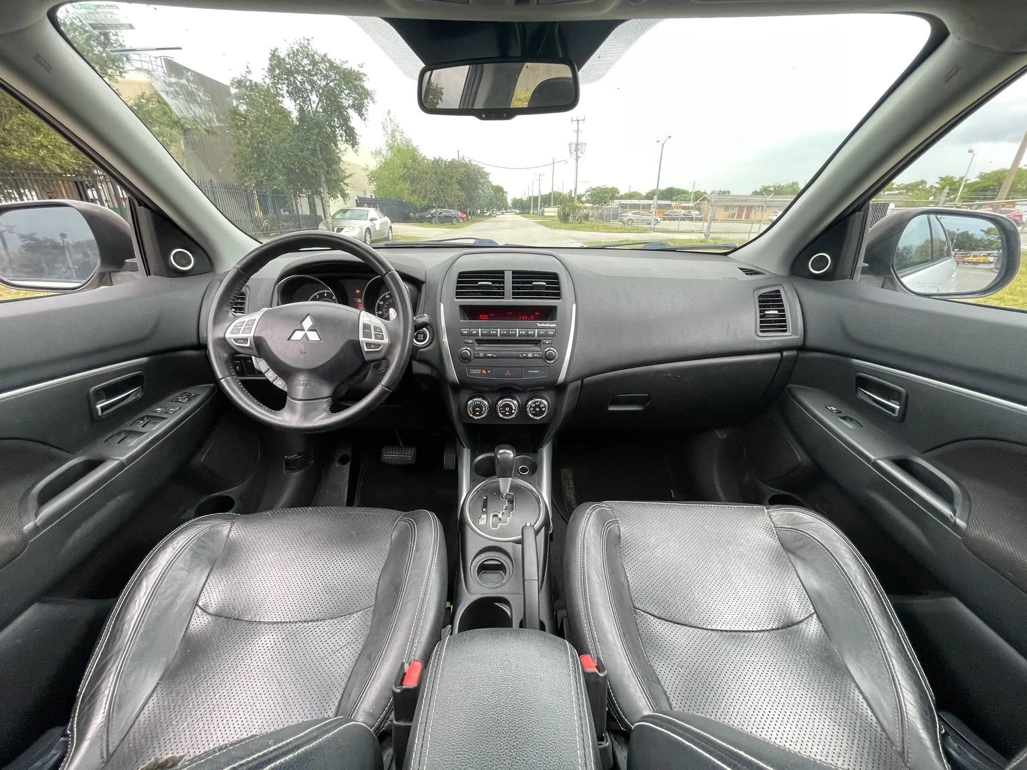 Used 2012 Mitsubishi Outlander Sport SE FWD image 13
