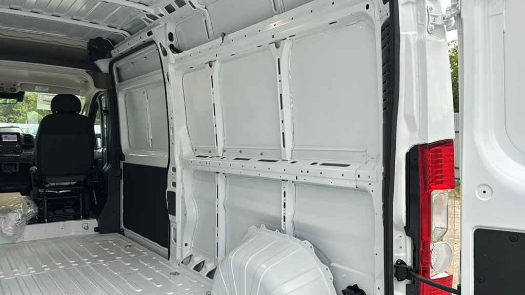 New 2027 RAM ProMaster 2500 FWD image 11