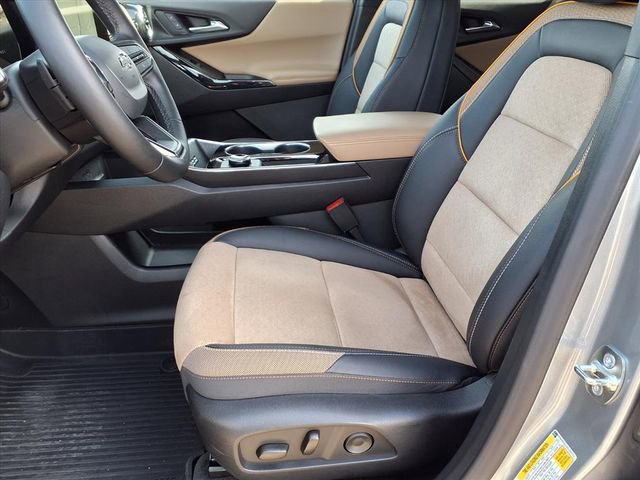 Used 2026 Chevrolet Equinox ACTIV w/ Convenience Package III image 10