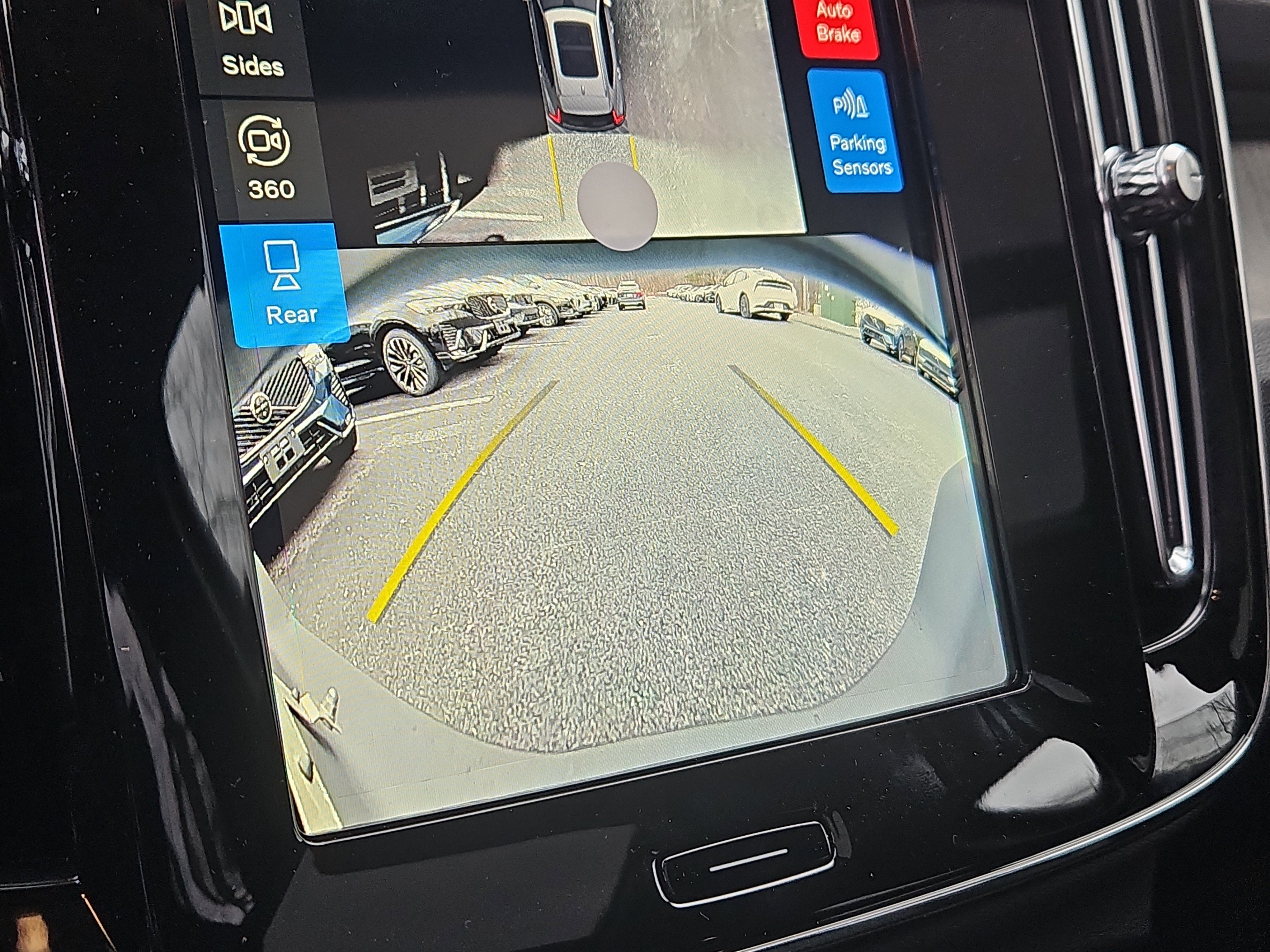 New 2026 Volvo XC40 B5 Plus w/ Protection Package Premier image 7