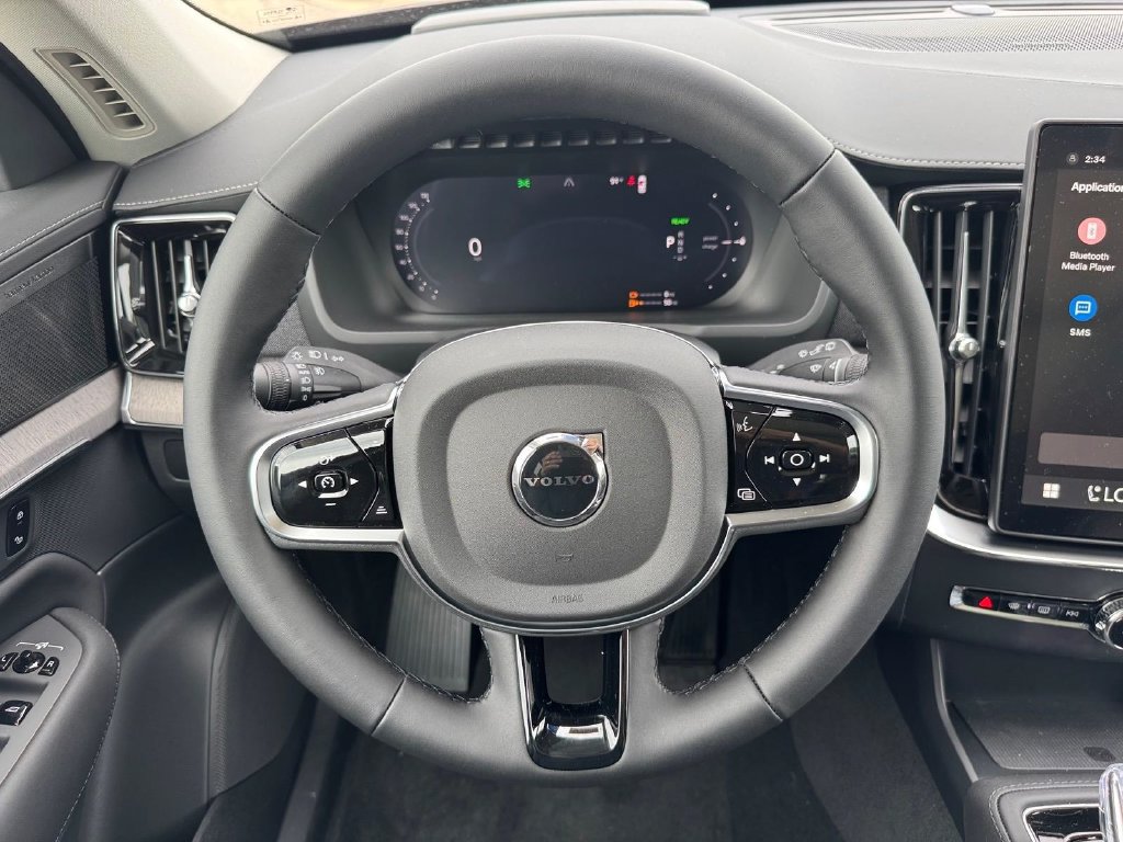 New 2026 Volvo XC90 T8 Ultra w/ Protection Package Premier AWD/4WD image 12