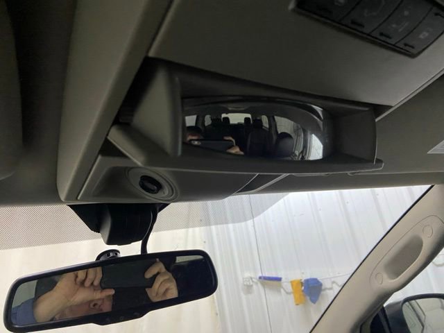 Used 2012 Chrysler Town & Country Touring-L w/ Premium Group FWD image 45