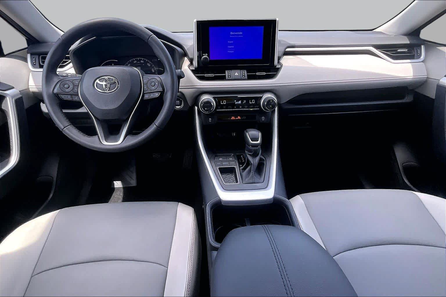 Used 2024 Toyota RAV4 XLE Premium FWD image 31
