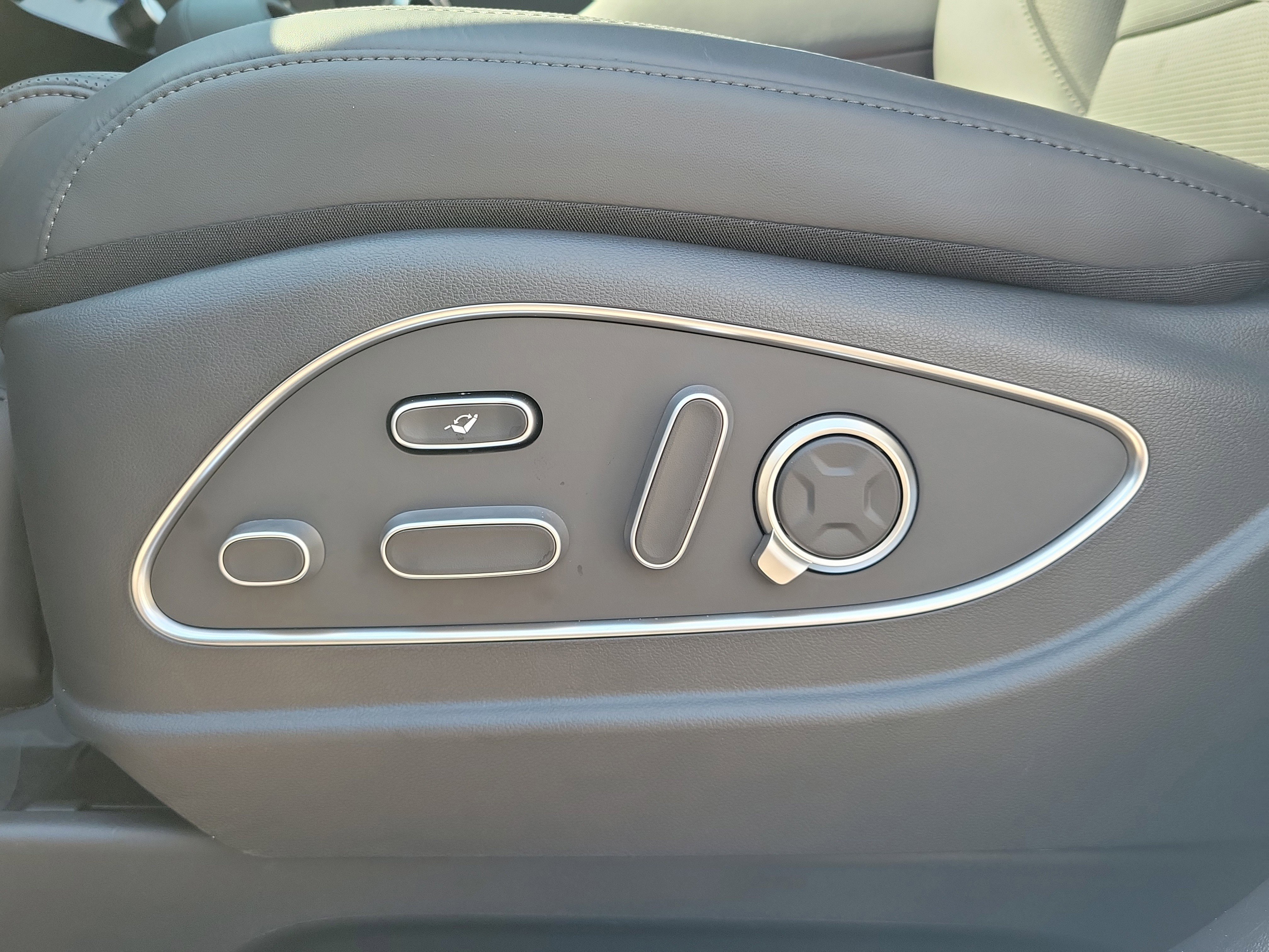 New 2026 Hyundai Palisade Calligraphy image 15