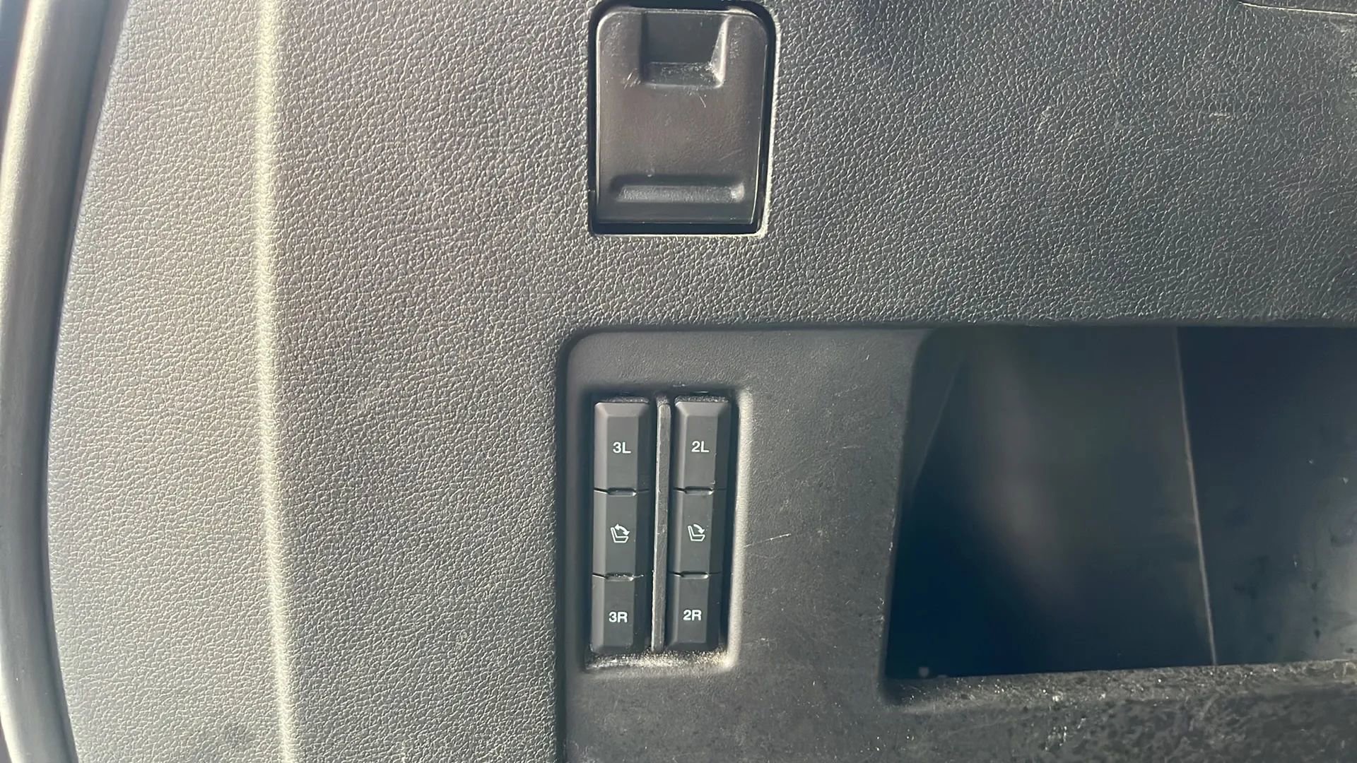 Used 2018 Ford Expedition Max Limited w/ Equipment Group 301A image 8