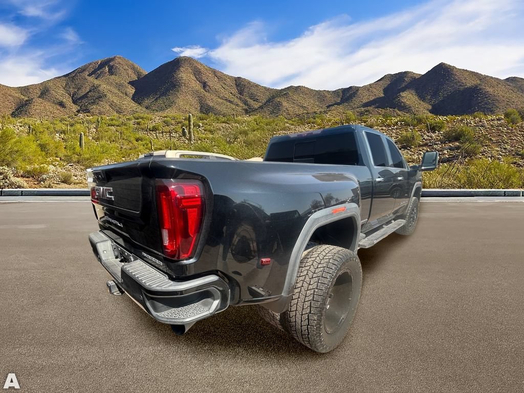 Used 2021 GMC Sierra 3500 Denali w/ Technology Package AWD/4WD image 4