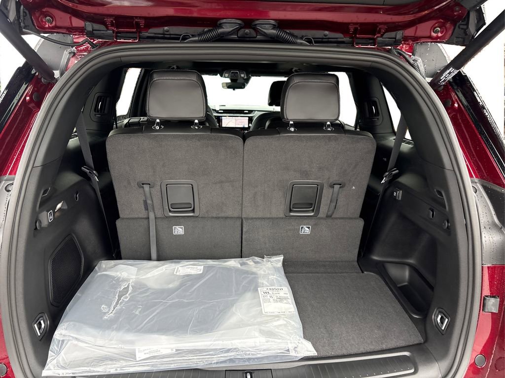 New 2026 Jeep Grand Cherokee L Limited w/ Limited Altitude Package image 11