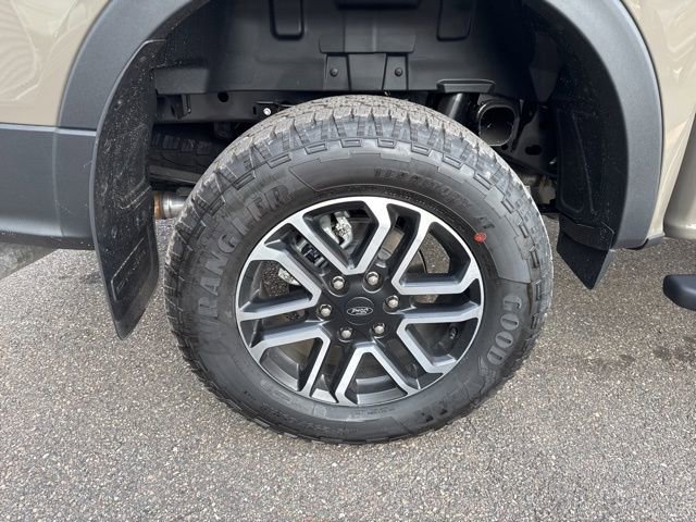 New 2025 Ford Ranger Lariat w/ FX4 Off-Road Package image 12