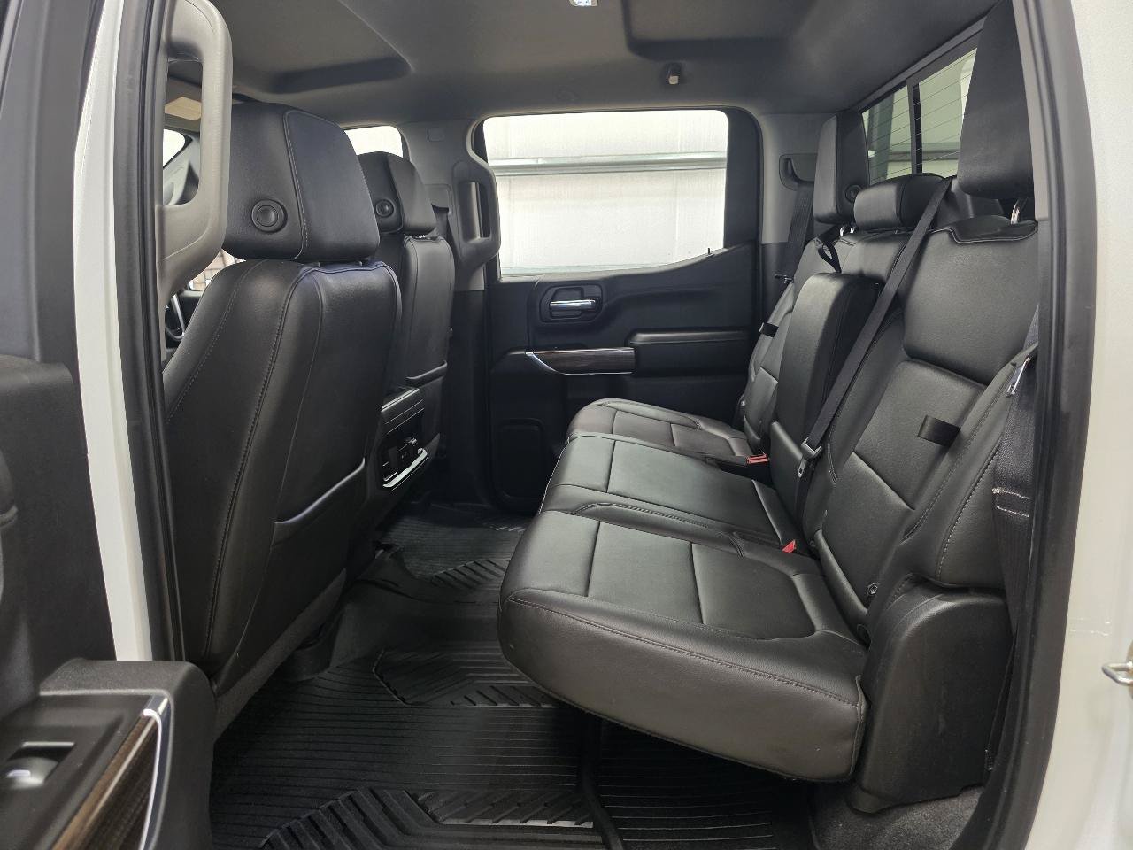 Used 2020 Chevrolet Silverado 1500 RST AWD/4WD image 19