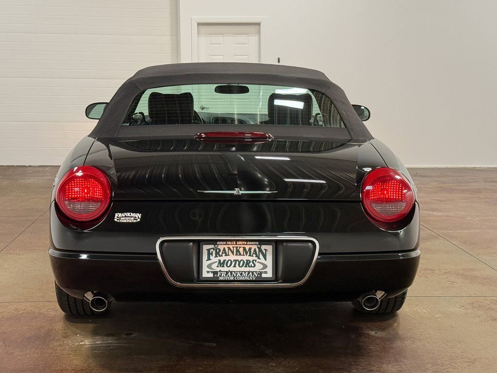 Used 2002 Ford Thunderbird image 91