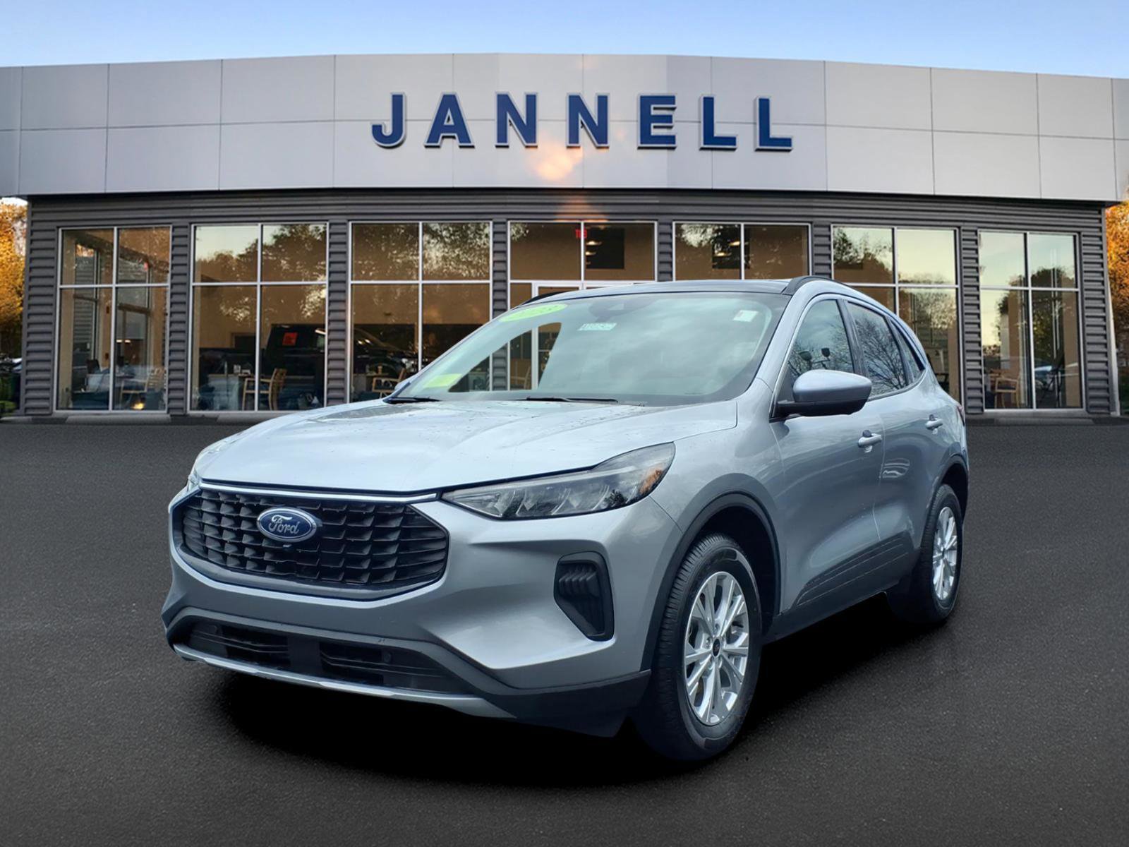 Used 2023 Ford Escape Active w/ Tech Pack #2