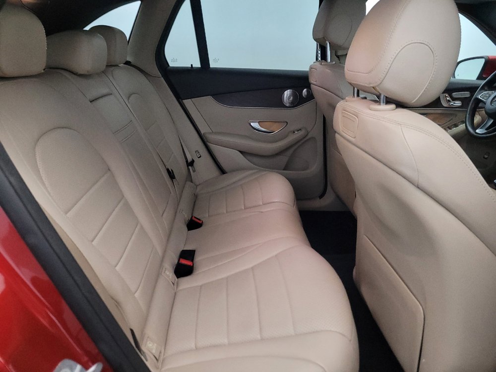 Used 2018 Mercedes-Benz GLC 300 4MATIC image 19
