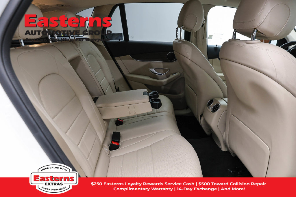 Used 2022 Mercedes-Benz GLC 300 w/ Premium Package Lite image 26