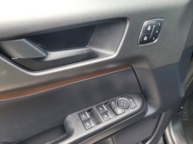 Used 2025 Ford Bronco Sport Outer Banks w/ Outer Banks Tech Package+ AWD/4WD image 17