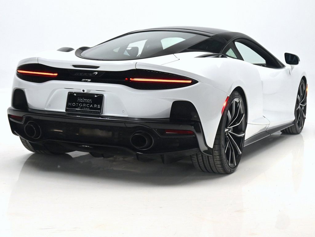 Used 2025 McLaren GTS RWD image 4