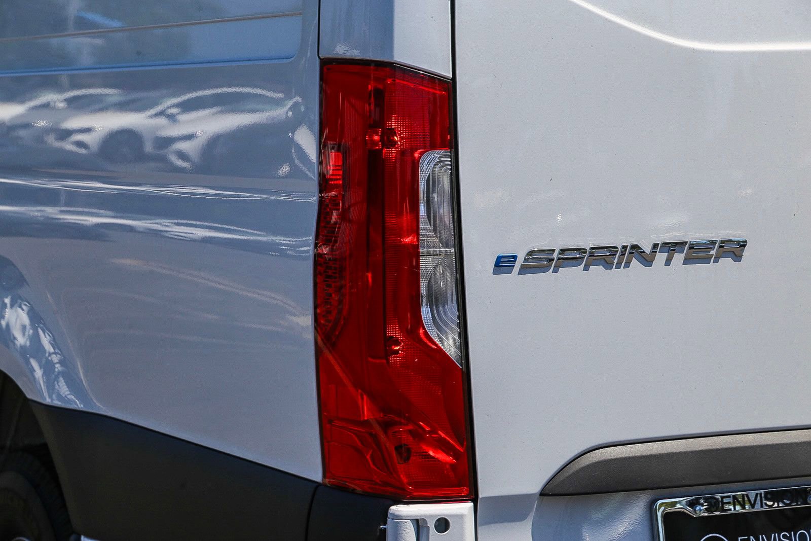 New 2024 Mercedes-Benz eSprinter 170 Cargo image 9