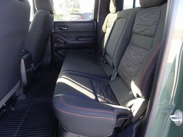 Used 2024 Nissan Frontier PRO-4X w/ Pro Convenience Package image 9
