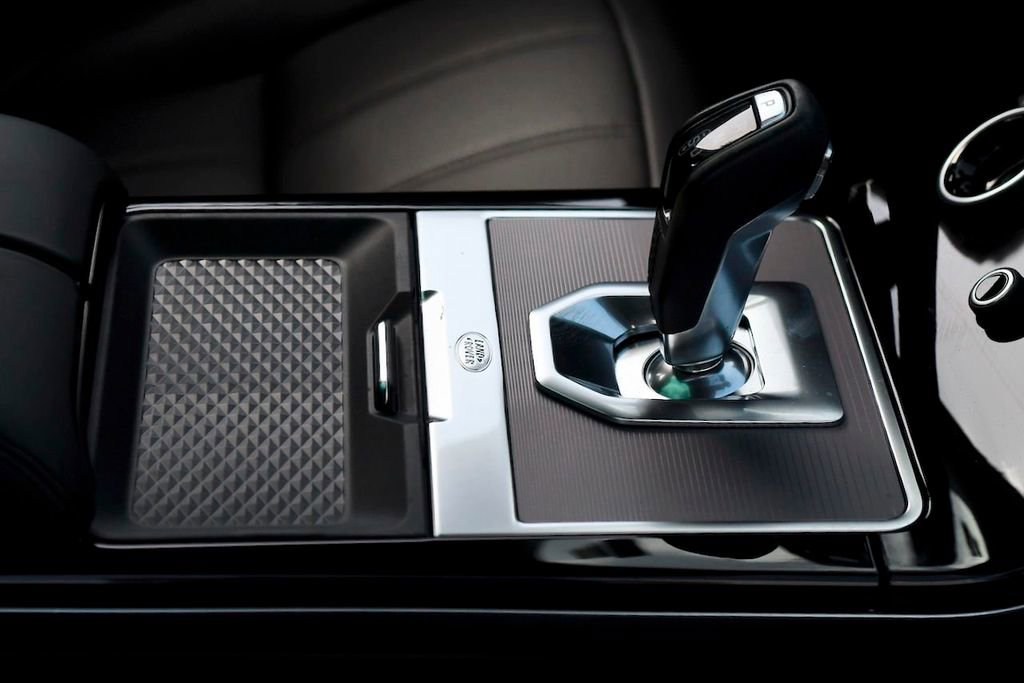 Used 2020 Land Rover Range Rover Evoque SE image 42