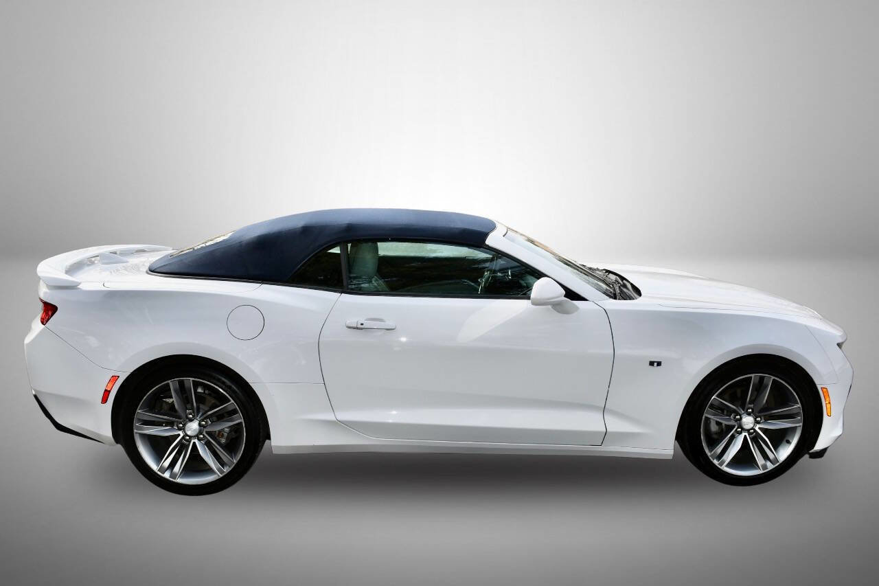 Used 2016 Chevrolet Camaro LT w/ RS Package image 8