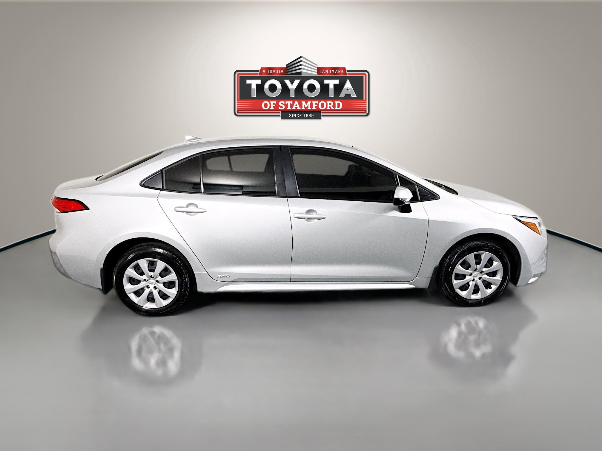 Certified 2025 Toyota Corolla LE image 8