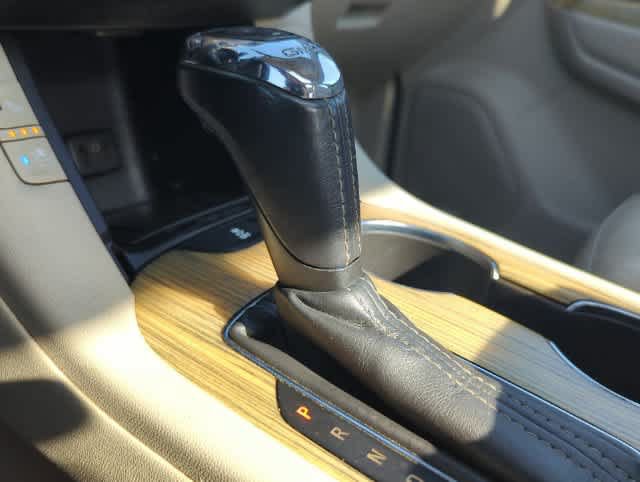 Used 2019 GMC Acadia Denali w/ Technology Package FWD image 36