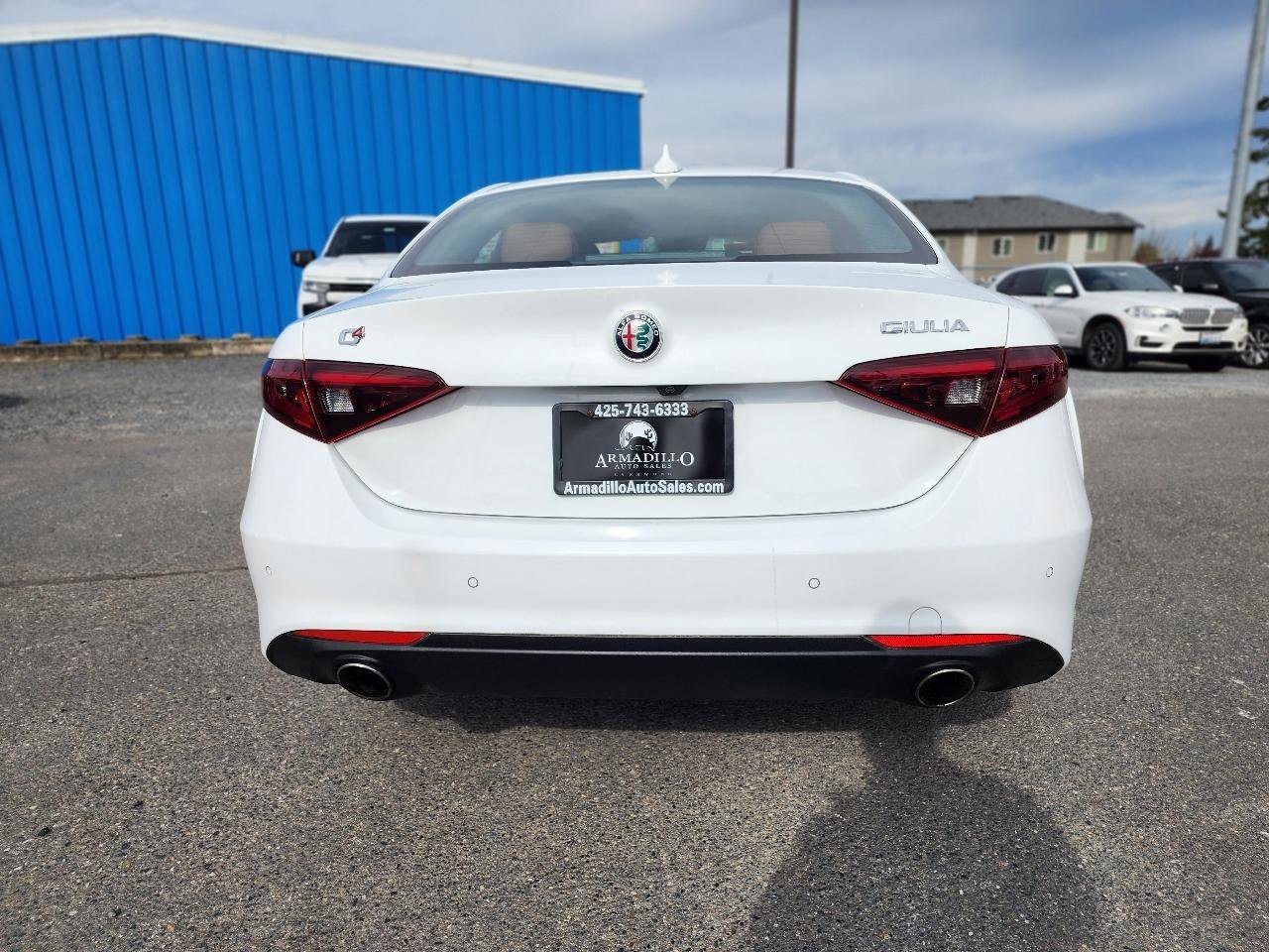 Used 2017 Alfa Romeo Giulia Ti w/ TI Lusso Package AWD/4WD image 7