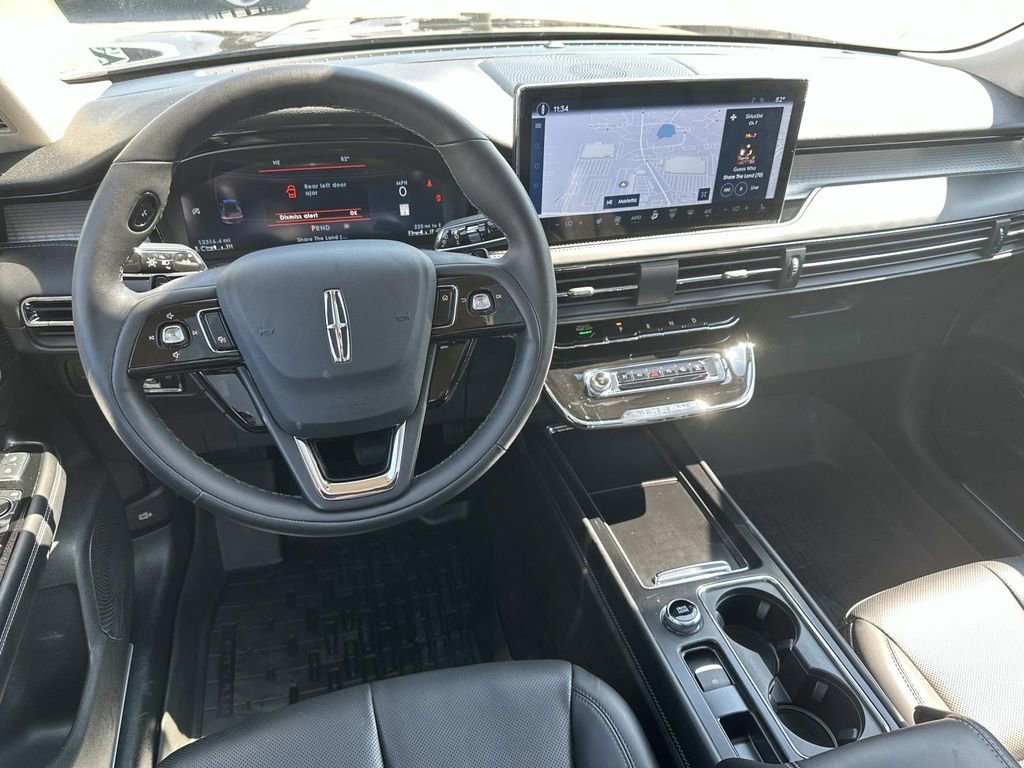 Certified 2024 Lincoln Corsair FWD w/ Equipment Group 101A image 29