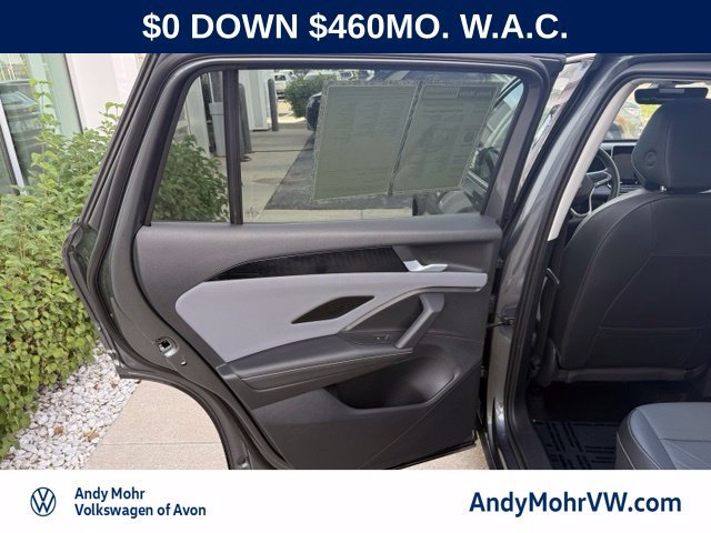 Used 2026 Volkswagen Tiguan SE FWD image 19