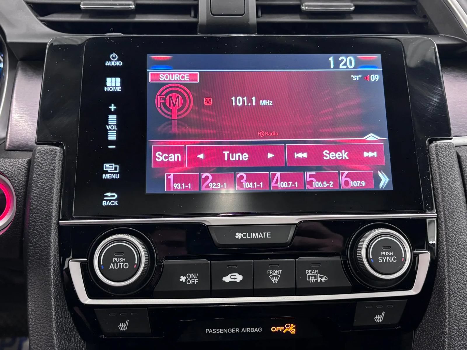 Used 2018 Honda Civic EX-T image 40