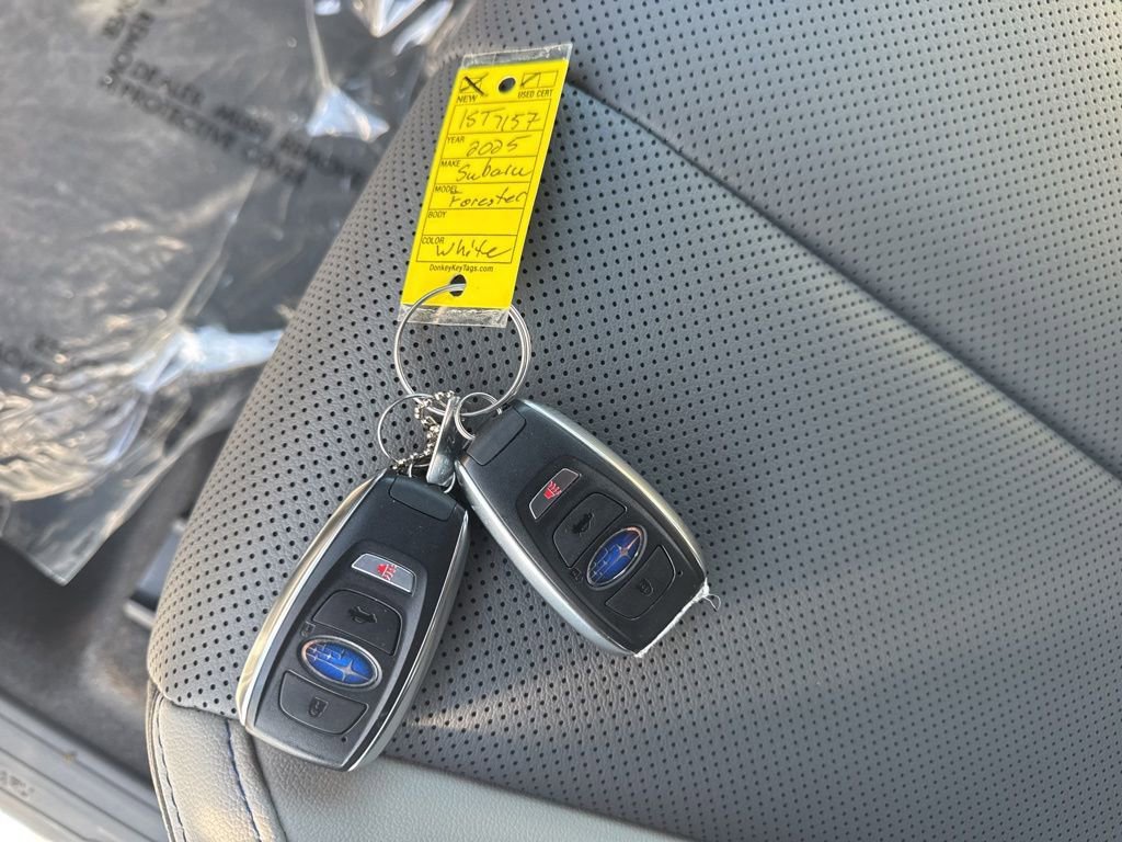Used 2025 Subaru Forester Limited image 33