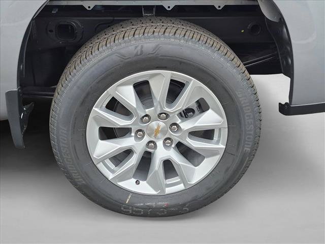 New 2026 Chevrolet Silverado 1500 Custom AWD/4WD image 10