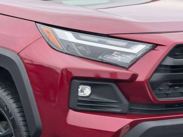 Used 2023 Toyota RAV4 Adventure image 8