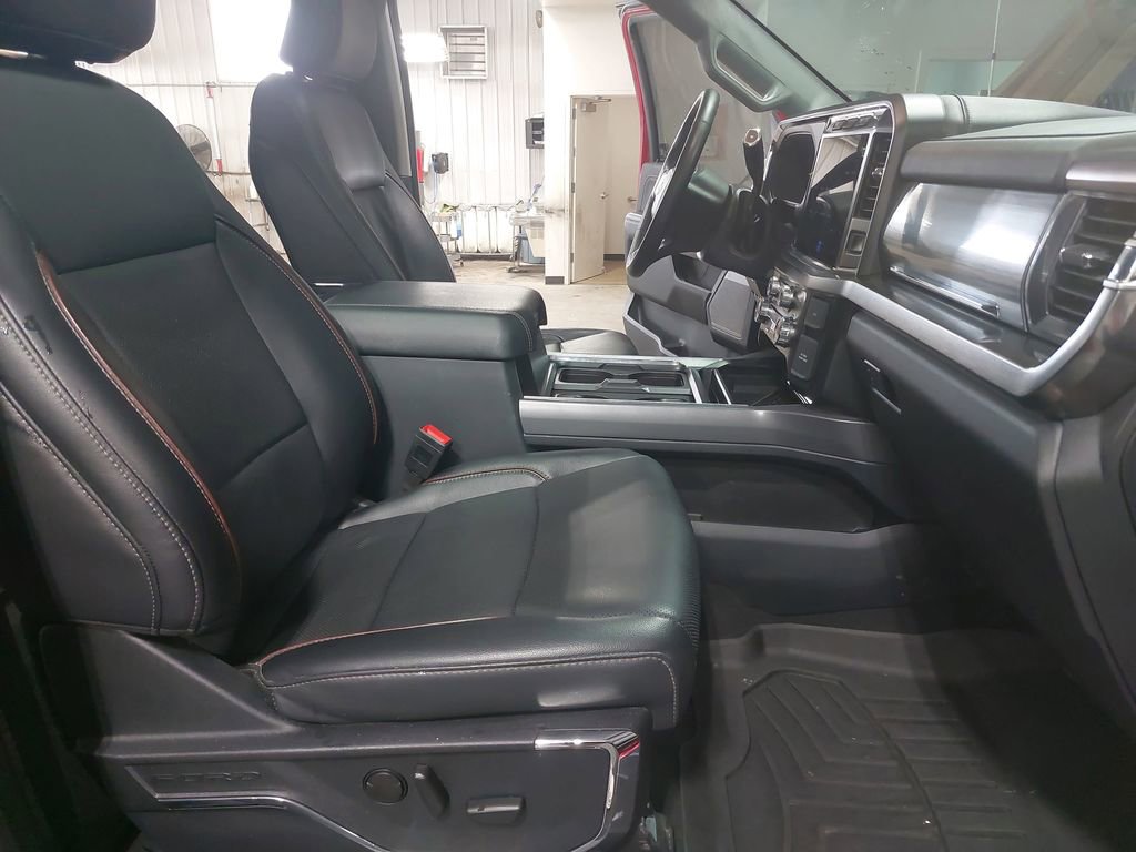 Used 2024 Ford F350 Lariat AWD/4WD image 10
