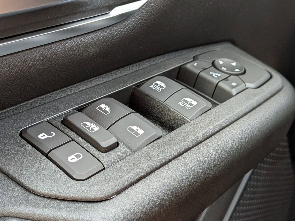 New 2026 RAM 1500 2WD Crew Cab image 29