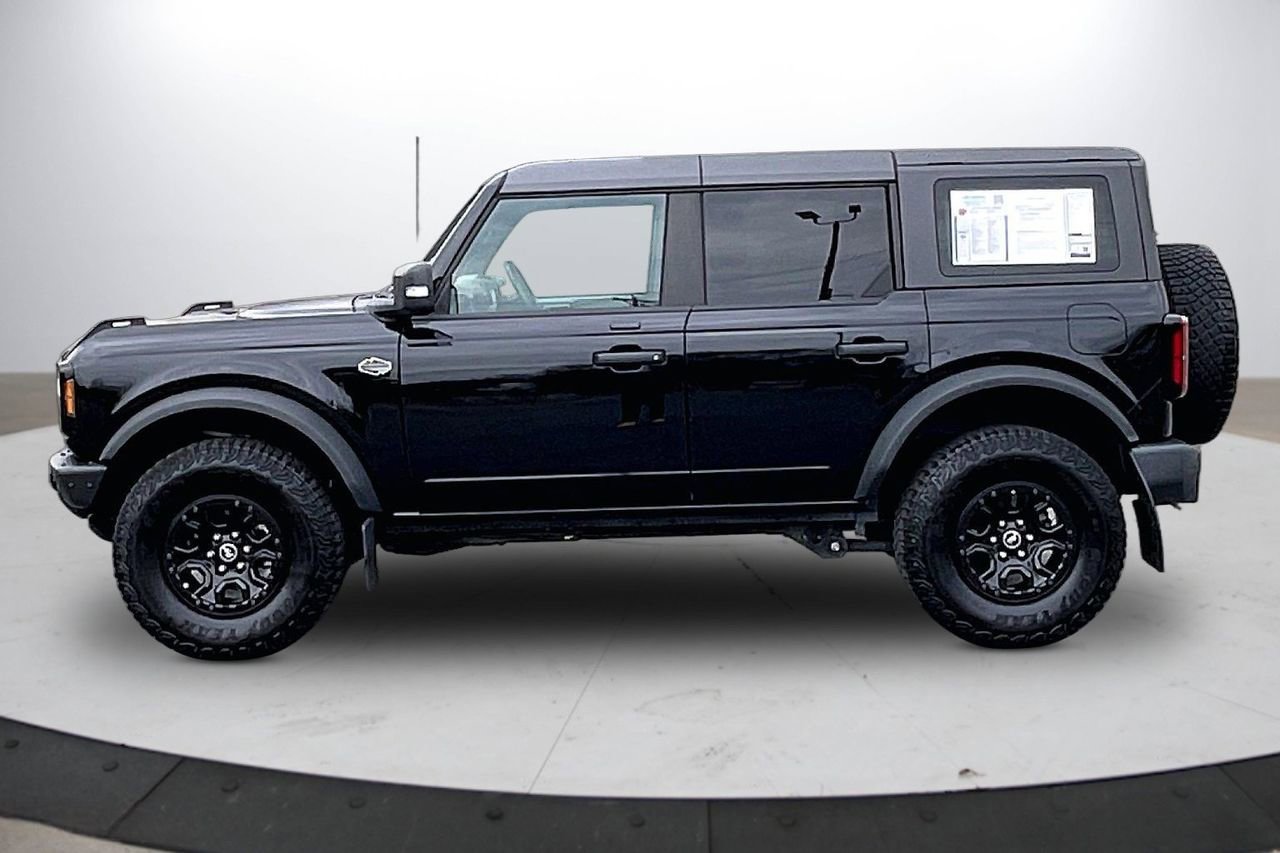 Used 2023 Ford Bronco Wildtrak image 6