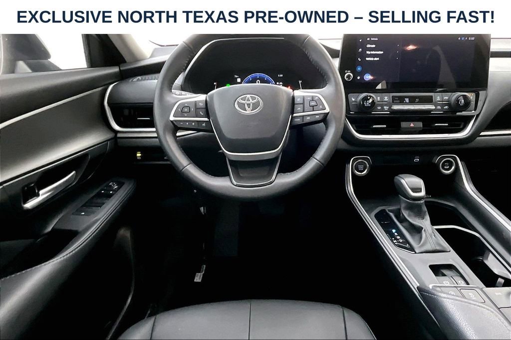 Used 2025 Toyota Grand Highlander FWD image 8