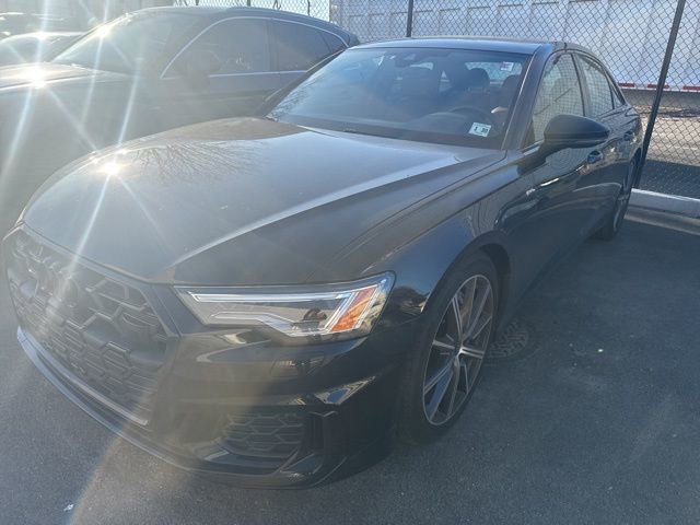 Used 2025 Audi A6 Premium Plus image 4