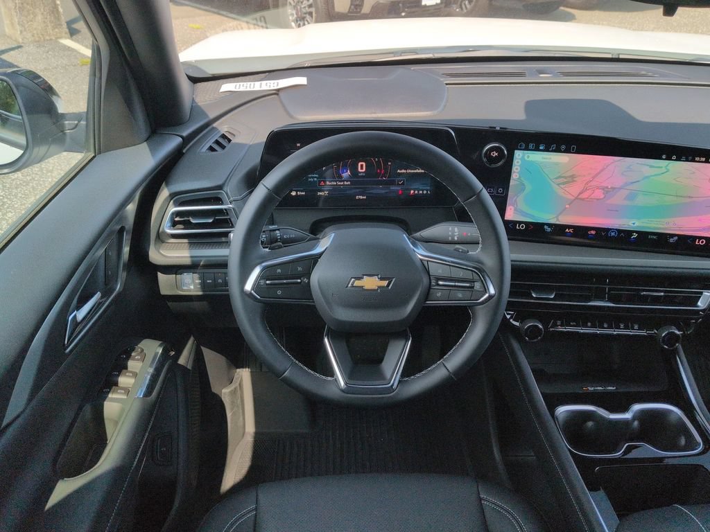New 2026 Chevrolet Traverse LT w/ LPO, Floor Liner Package AWD/4WD image 10