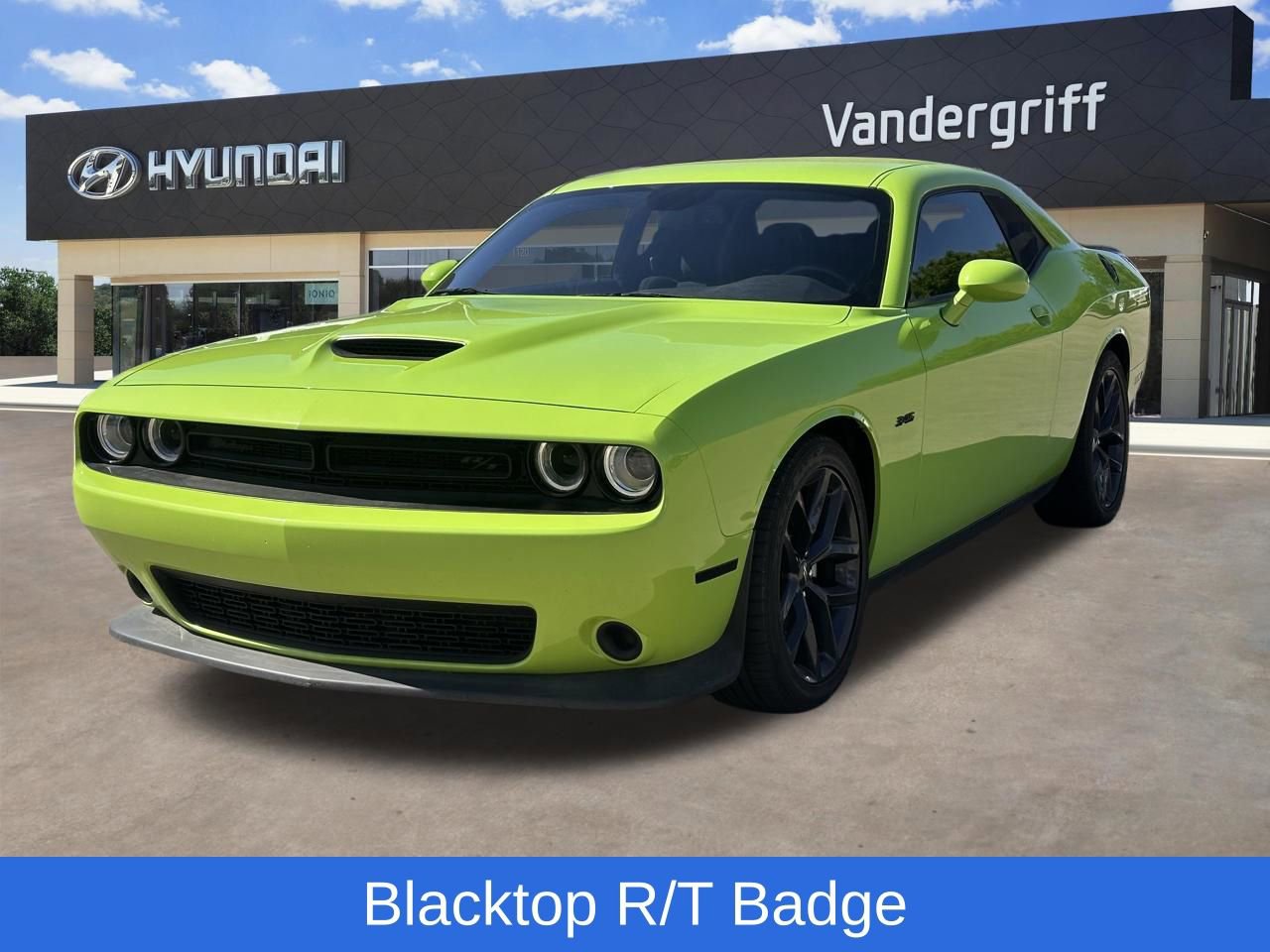 Used 2023 Dodge Challenger R/T w/ Blacktop Package image 6