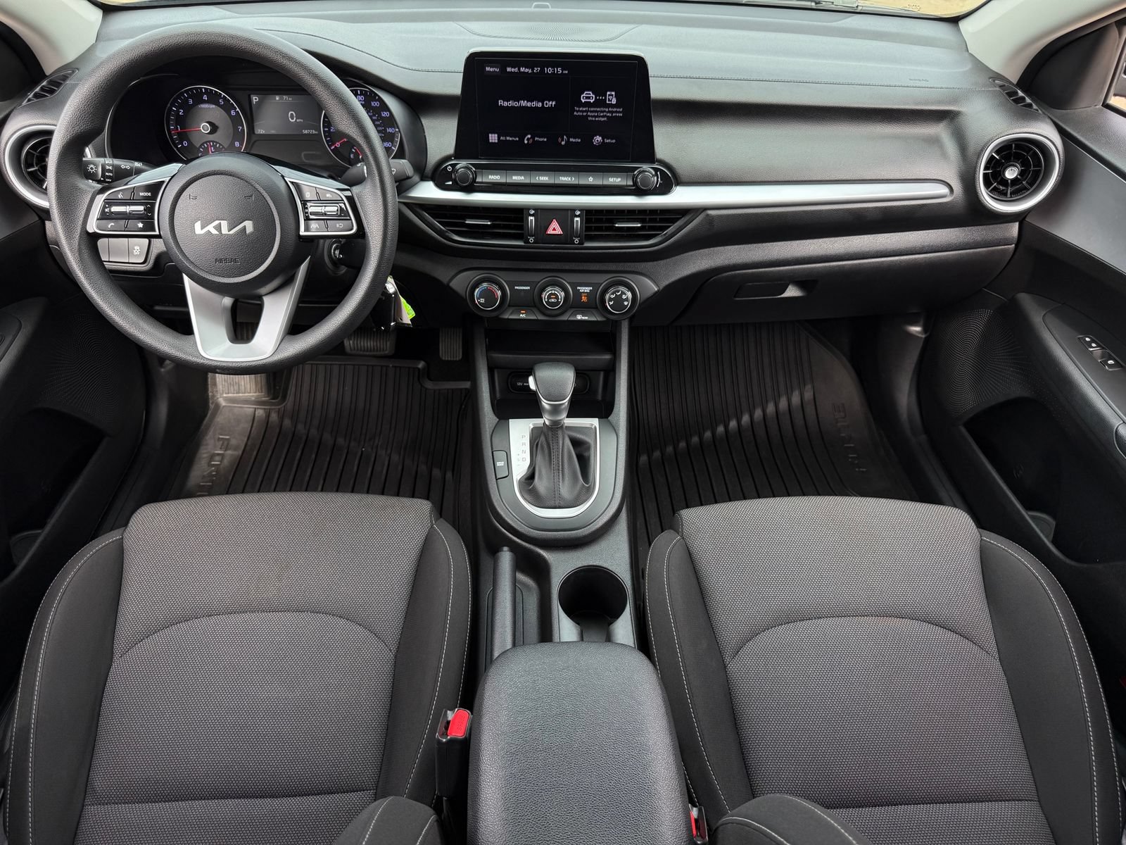 Used 2024 Kia Forte LX FWD image 8