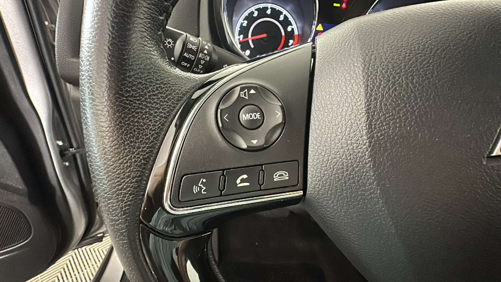 Used 2024 Mitsubishi Outlander Sport SE AWD/4WD image 18