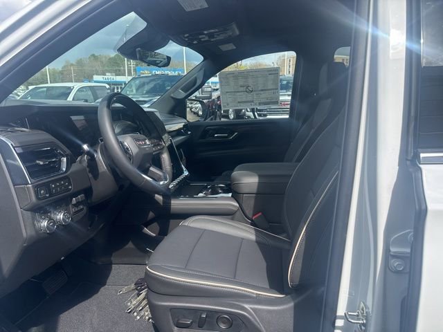 New 2026 GMC Yukon XL Elevation w/ Elevation Premium Package AWD/4WD image 17