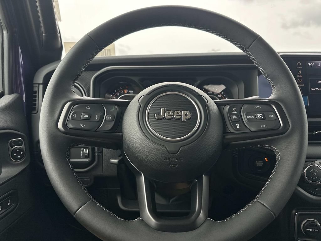 New 2026 Jeep Gladiator Rubicon w/ Safety Group AWD/4WD image 14