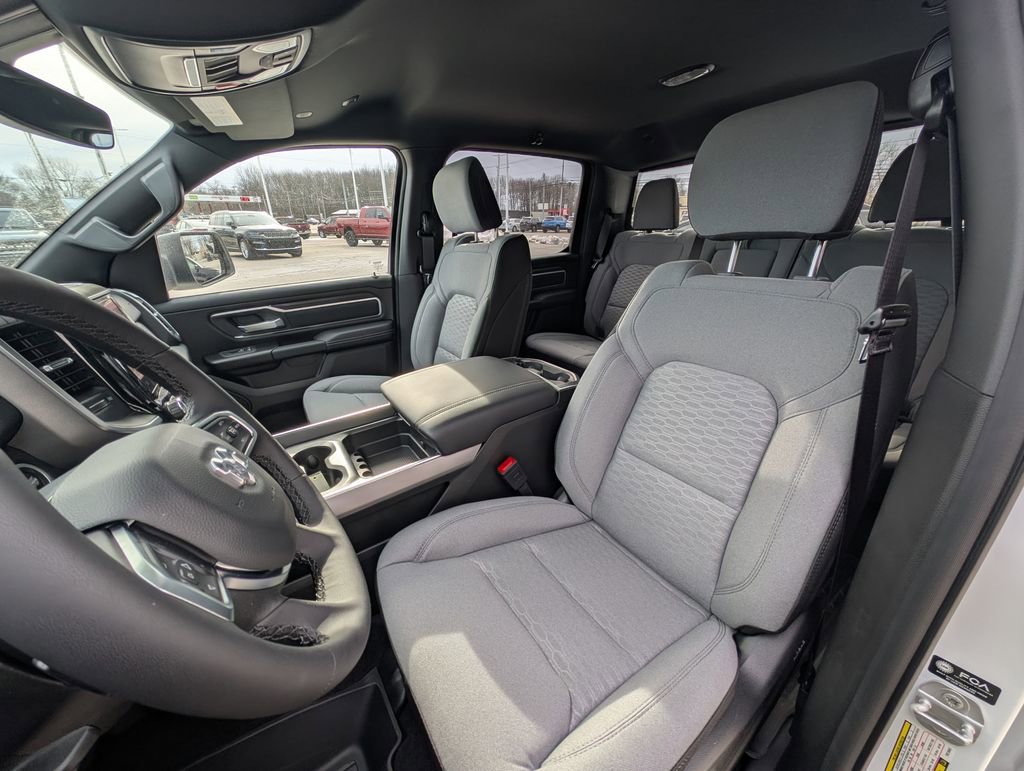 New 2026 RAM 1500 4x4 Crew Cab image 12