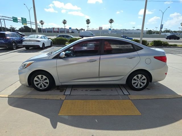 Used 2016 Hyundai Accent SE FWD image 7