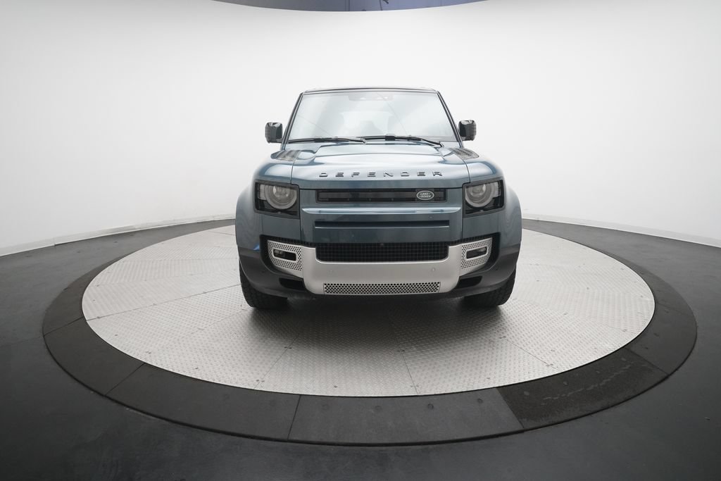 Used 2025 Land Rover Defender 110 S AWD/4WD image 11